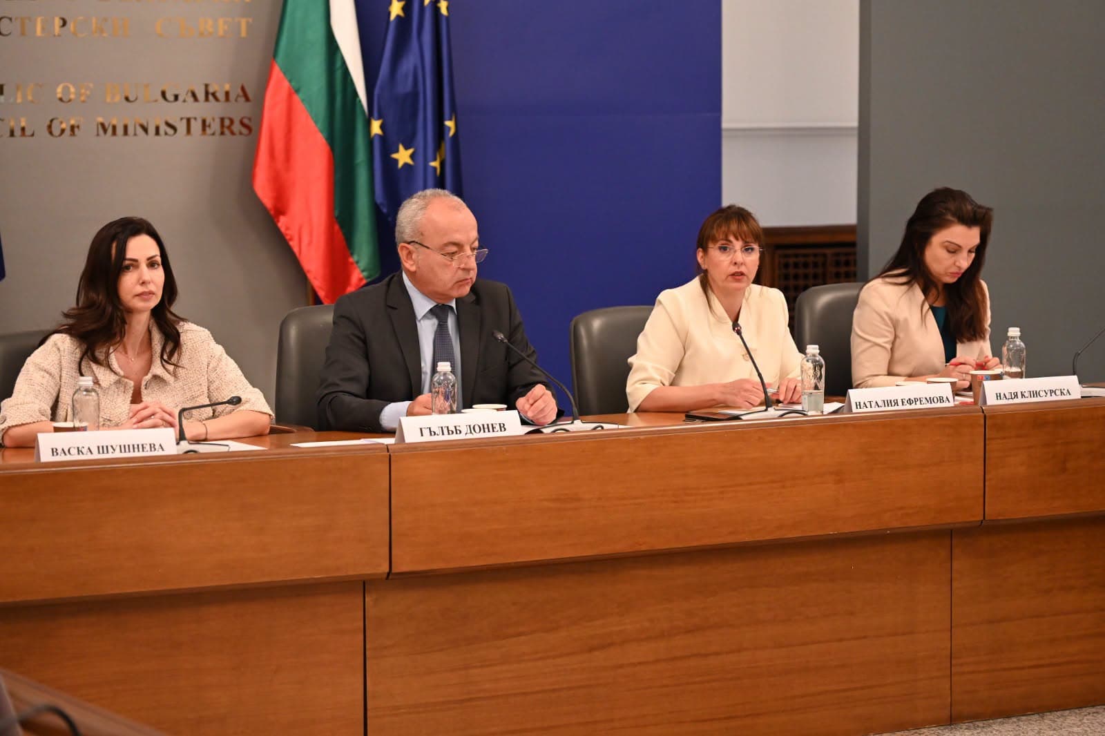 С 13,4% по-висок размер на линията на бедност за 2027 г.